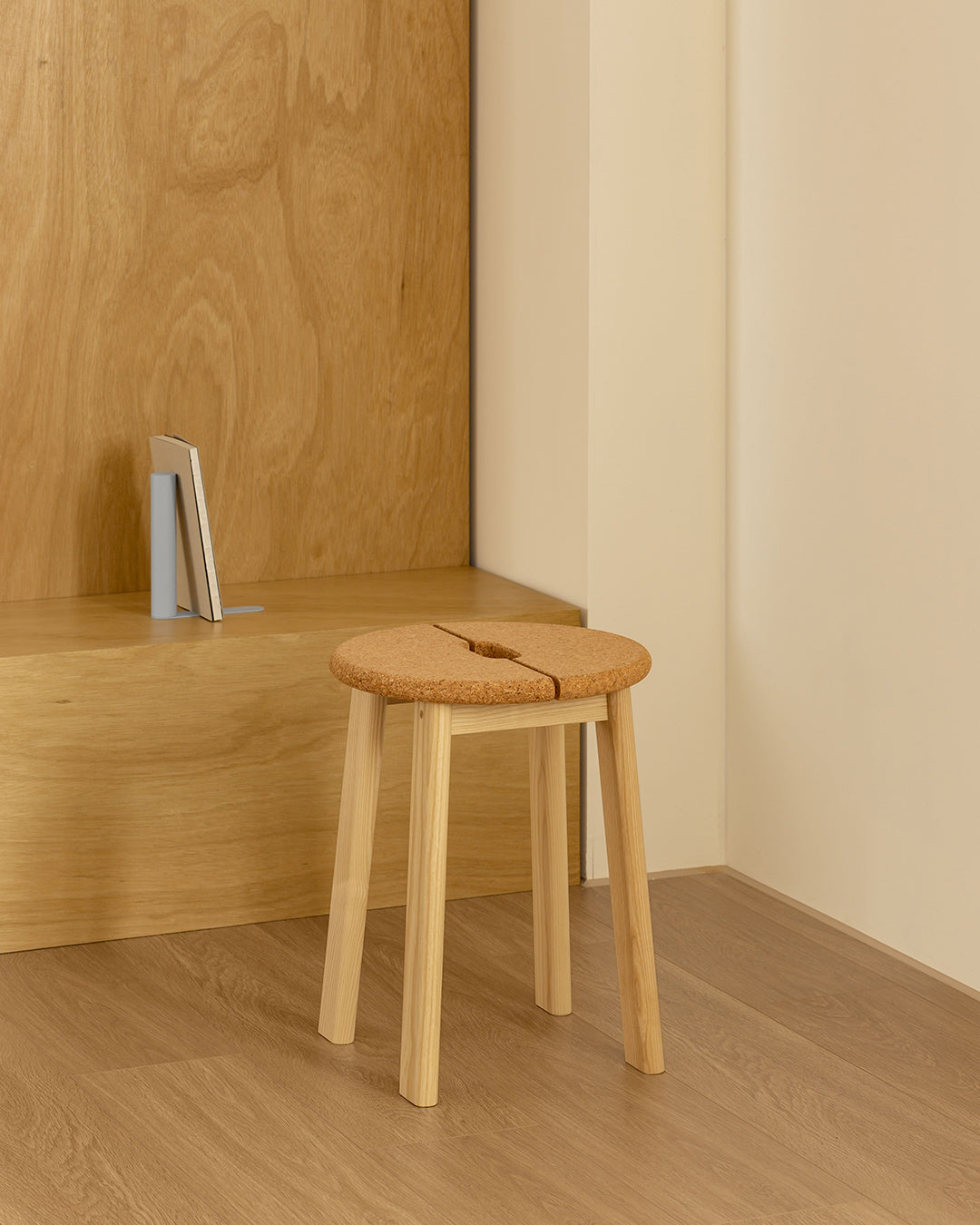 BRAVO Stool - 軟木椅座 - 原木