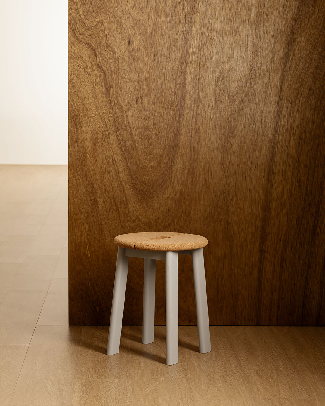 BRAVO Stool - 軟木椅座 - 灰