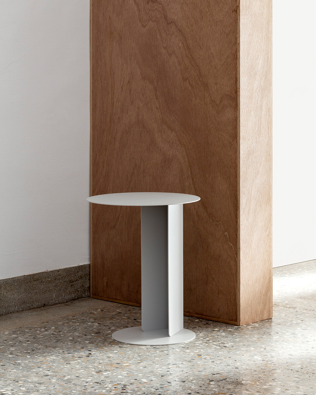 KIPA Table - 淺灰