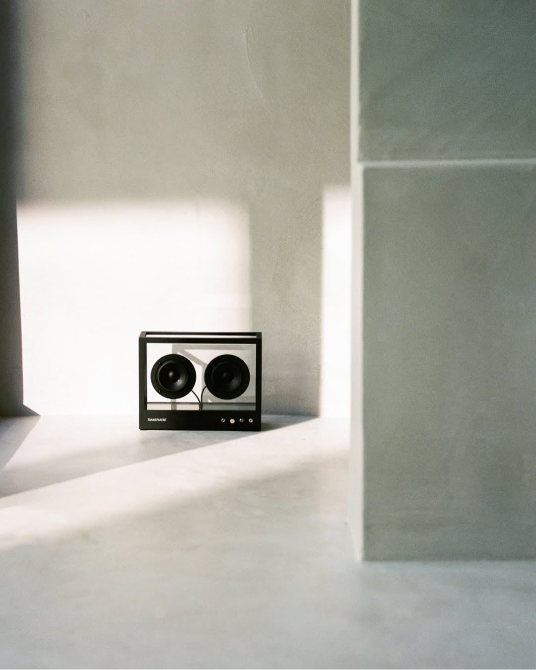 Small Transparent Speaker 小透明音響 - 黑.
